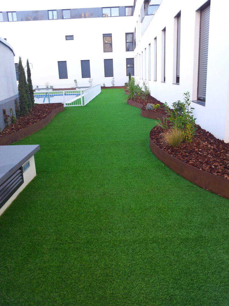 Terrazas con césped artificial